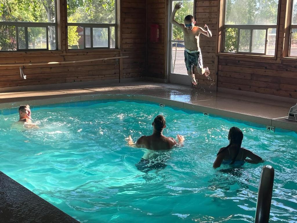 Pinetop Studio Suites Pinetop-Lakeside Exterior foto